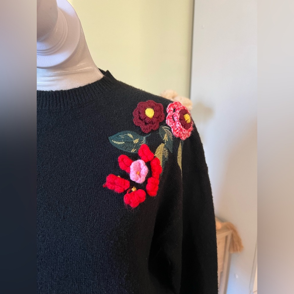 3D Flower Appliqué Tufted Embroidered Wool Blend Oversized Baggy Modest Sweater - Picture 3 of 16